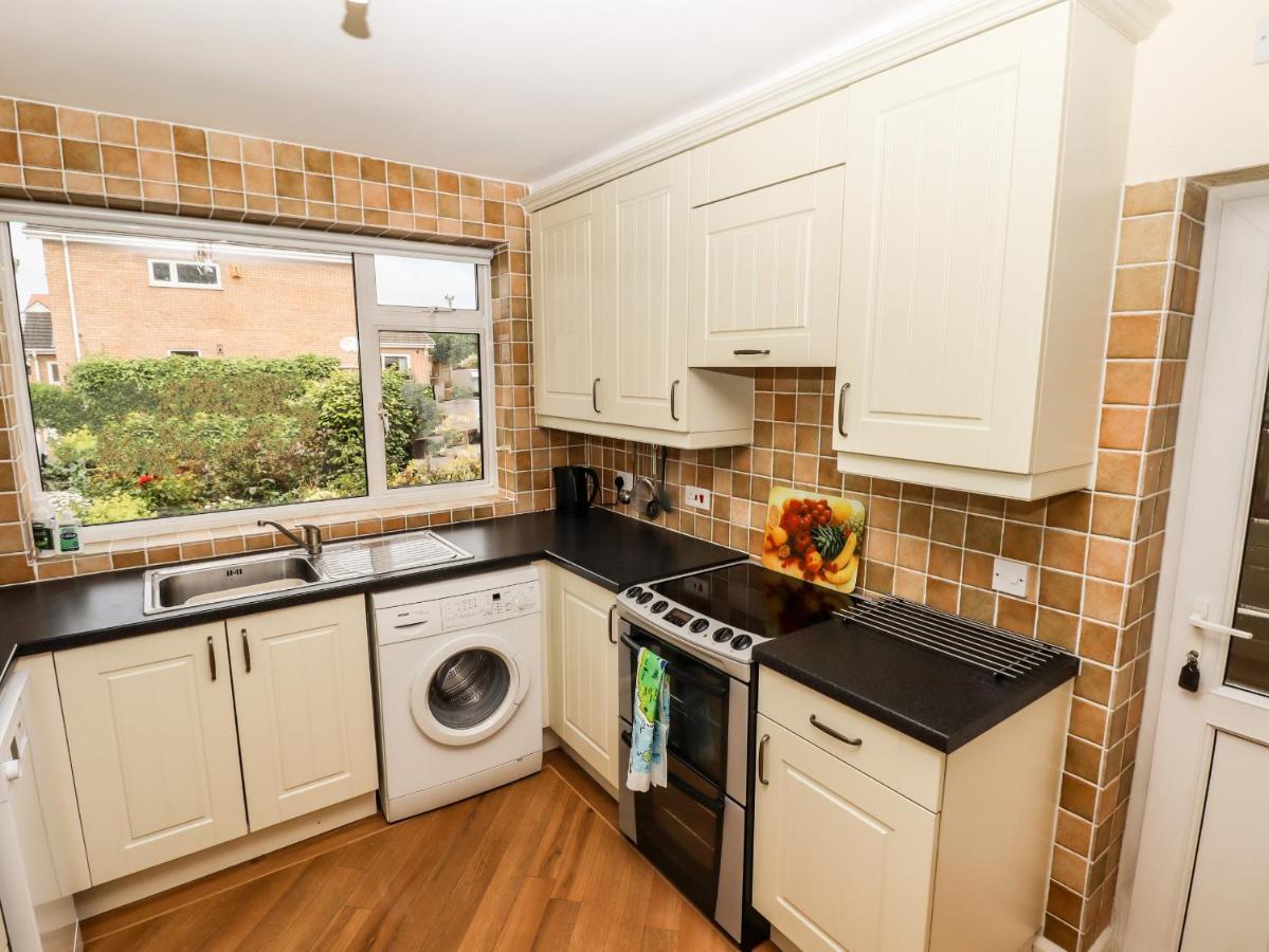 Spring Close Southport Extérieur photo